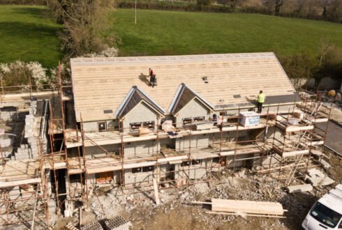 Bricks and Blocks – Choosing the Right Building Materials for Strong Walls